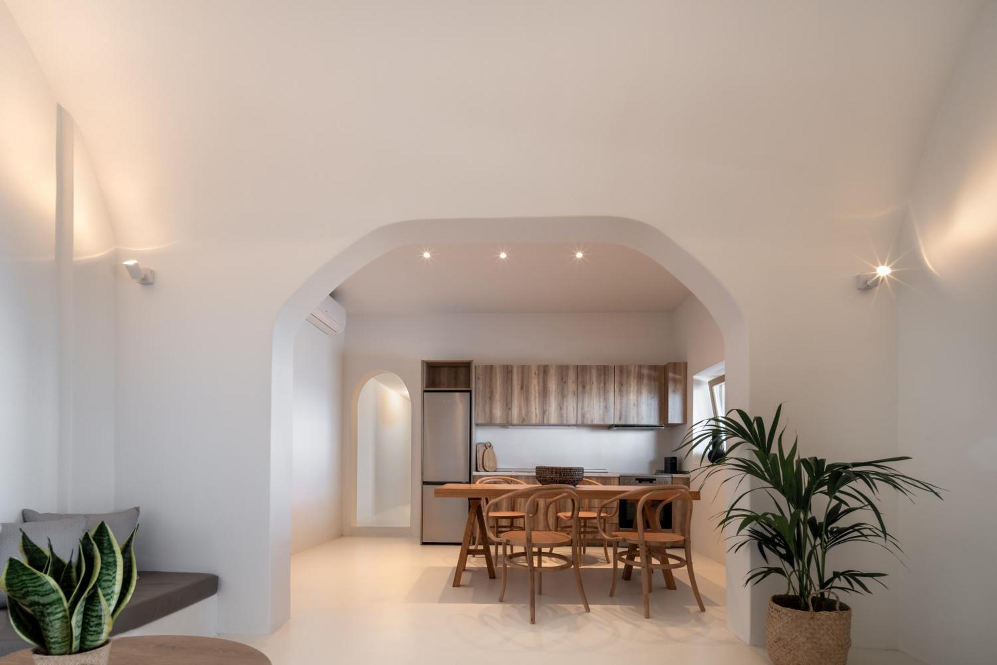 Colombos Beachfront Foinikia  Номер фото